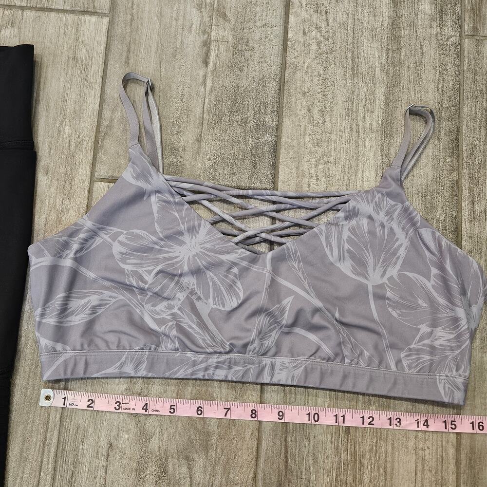 Fabletics Sports Bra & Leggings Set Women’s XXL High Rise Activewear Athleisure - Picture 3 of 12